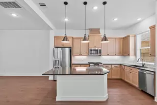 10106 Sonoran Vly Ct, Iowa Colony, TX 77583 - Photo 9