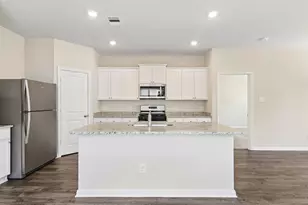 5910 Peony Pl, Magnolia, TX 77354 - Photo 7