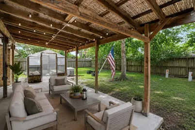16310 Havenhurst Drive, Houston, TX 77059 - Photo 11
