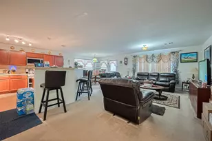 11638 Township Dale Ct, Houston, TX 77038 - Photo 15