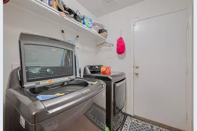 11638 Township Dale Court, Houston, TX 77038 - Photo 27