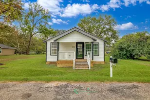 3510 Brooks St, Dayton, TX 77535 - Photo 1
