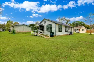 3510 Brooks St, Dayton, TX 77535 - Photo 23