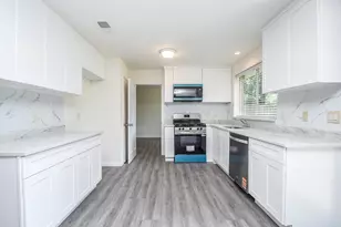 9535 Secretariat Dr, Houston, TX 77065 - Photo 9