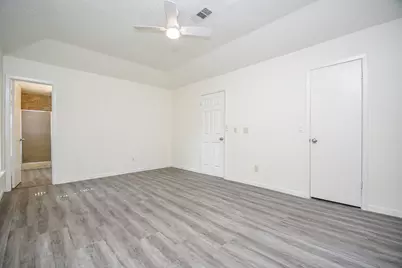 9535 Secretariat Drive, Houston, TX 77065 - Photo 23