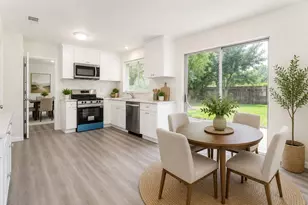 9535 Secretariat Dr, Houston, TX 77065 - Photo 7