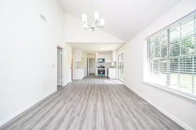 9535 Secretariat Drive, Houston, TX 77065 - Photo 3