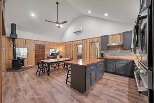 169 Gladys Ln, Trinity, TX 75862 - Photo 9