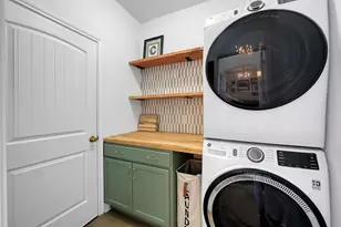 204 Lake Estates Dr, Montgomery, TX 77356 - Photo 11