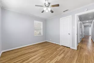 9766 Westview Dr, Houston, TX 77055 - Photo 25