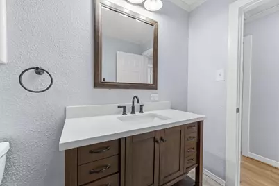 9766 Westview Drive, Houston, TX 77055 - Photo 27