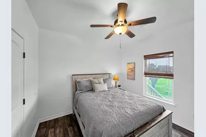 1023 N Bay Street, Gilchrist, TX 77617 - Photo 39