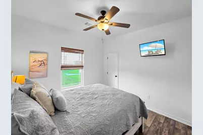 1023 N Bay Street, Gilchrist, TX 77617 - Photo 37
