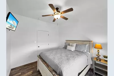 1023 N Bay Street, Gilchrist, TX 77617 - Photo 35