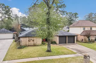 11919 Stillwater Dr, Houston, TX 77070 - Photo 41