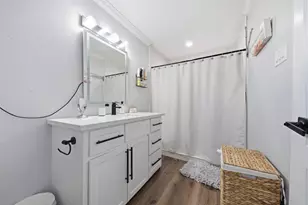 321 Reid St, Houston, TX 77022 - Photo 21