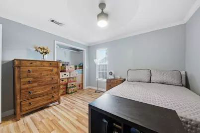 321 Reid Street, Houston, TX 77022 - Photo 23