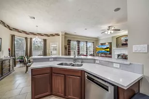 27215 Allie Ct, Spring, TX 77386 - Photo 13