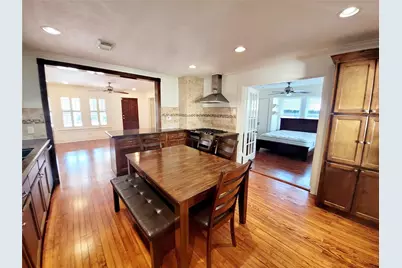 1329 Alexander Street, Houston, TX 77008 - Photo 9