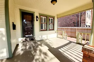 1329 Alexander St, Houston, TX 77008 - Photo 3