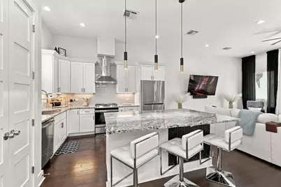 2312 Campbell Road #D, Houston, TX 77080 - Photo 11