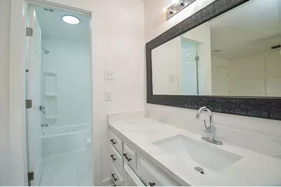 3722 Brier Gardens Drive, Houston, TX 77082 - Photo 37