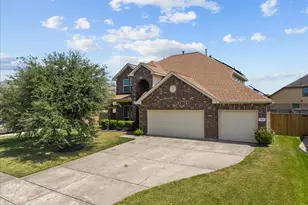 2871 Ginger Cove Ln, Dickinson, TX 77539 - Photo 1