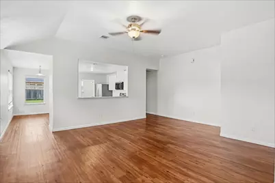 3934 Hawthorne Glen Court, Fresno, TX 77545 - Photo 5