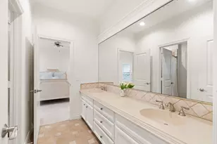 7630 E Jordan Cove, Houston, TX 77055 - Photo 29