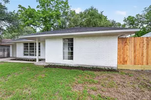 4106 Woodshire St, Houston, TX 77025 - Photo 31