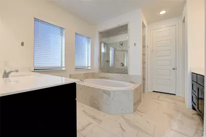 5311 Birch Shadow Drive, Fulshear, TX 77441 - Photo 11