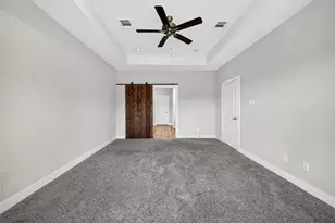 12360 N Chestnut Hls Dr, Conroe, TX 77303 - Photo 17