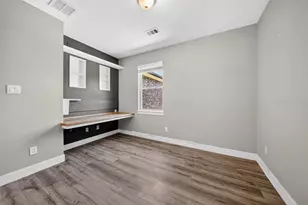 12360 N Chestnut Hls Dr, Conroe, TX 77303 - Photo 27