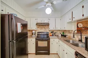 17406 Baronshire Dr, Houston, TX 77070 - Photo 15