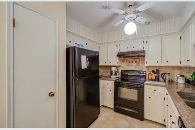 17406 Baronshire Drive, Houston, TX 77070 - Photo 13