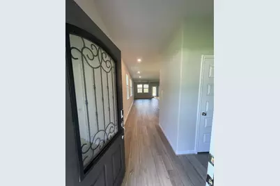 7052 Silverleaf Oak Street, Conroe, TX 77304 - Photo 3