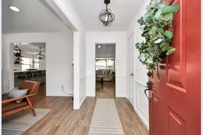 1307 Blue Willow Drive, Houston, TX 77042 - Photo 3