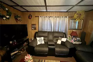 206 S Cottonwood St, Crockett, TX 75835 - Photo 5