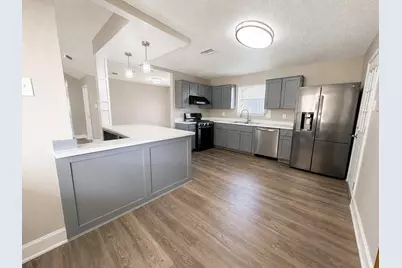 10806 Parkland Woods Drive, Sugar Land, TX 77498 - Photo 5