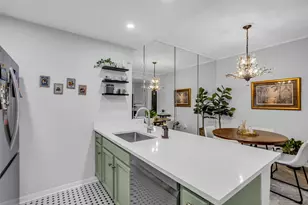 11711 Memorial Dr, Houston, TX 77024 - Photo 15