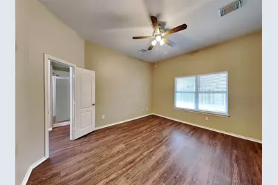 1835 Manor Drive, Baytown, TX 77521 - Photo 9