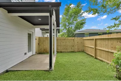 3334 Francis Street #A, Houston, TX 77004 - Photo 27