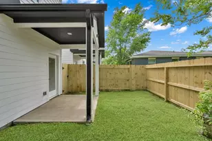 3334 Francis St, Houston, TX 77004 - Photo 27