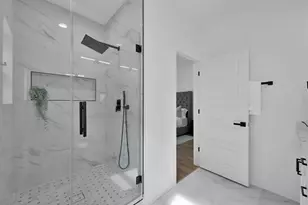 3334 Francis St, Houston, TX 77004 - Photo 21