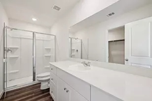 10304 Magnol Wood Dr, Houston, TX 77016 - Photo 7