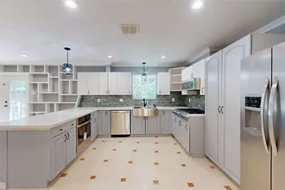 502 Moody Avenue, League City, TX 77573 - Photo 5