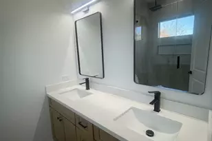 4429B Aledo, Houston, TX 77051 - Photo 5