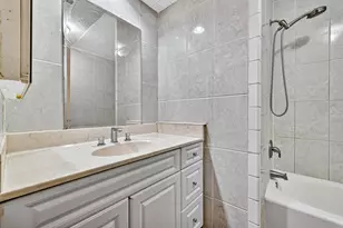 3258 Meadway Dr, Houston, TX 77082 - Photo 31
