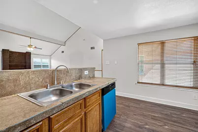 3258 Meadway Drive, Houston, TX 77082 - Photo 21