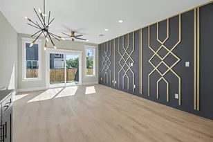 5000 Higgins Unit St, Houston, TX 77033 - Photo 7